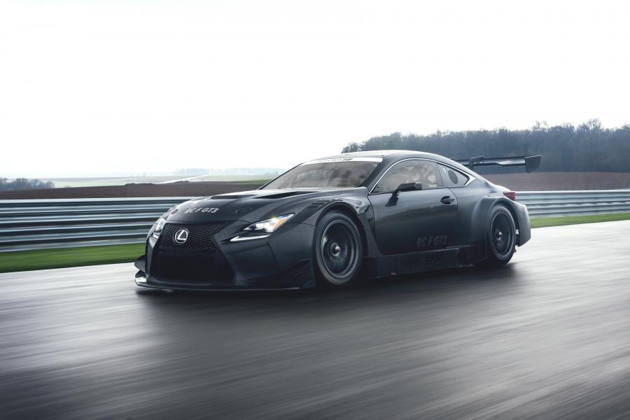  Lexus RC F GT3 2017 года  (фото 16 из 39)